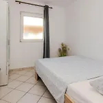 Gorgeous Apartment In Mala Slatina With Wifi * Vir